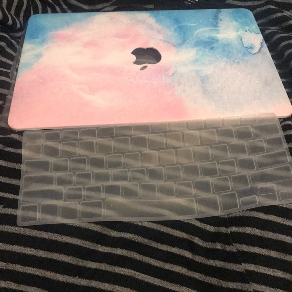 MacBook Pro case cover & keyboard cover